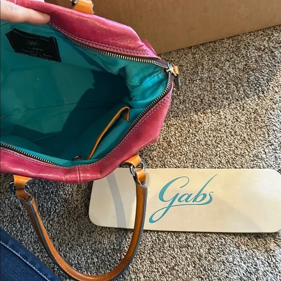 Gabs Italian Leather Handbag - Picture 5 of 16